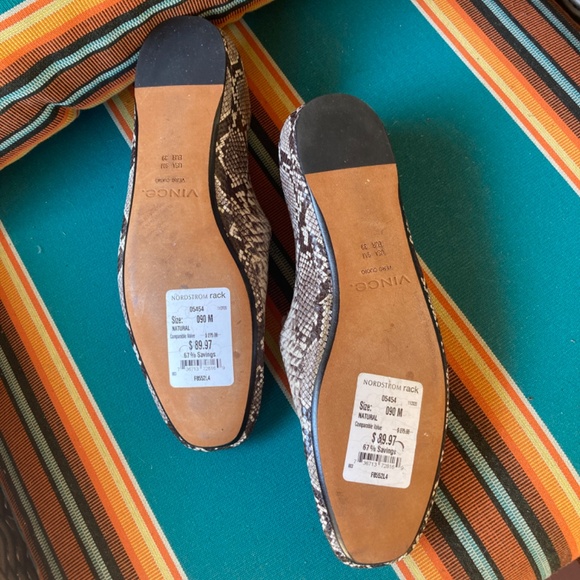 VINCE Snake Print Leather Loafer Slip On Flats w Tags ~  SZ 9 / 39 - Picture 5 of 5